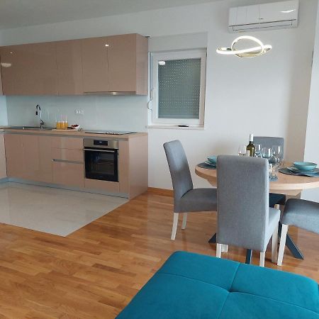 Sunrise Apartment Makarska Esterno foto
