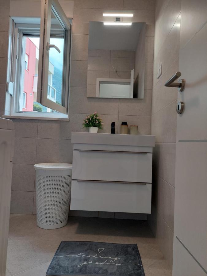 Sunrise Apartment Makarska Esterno foto
