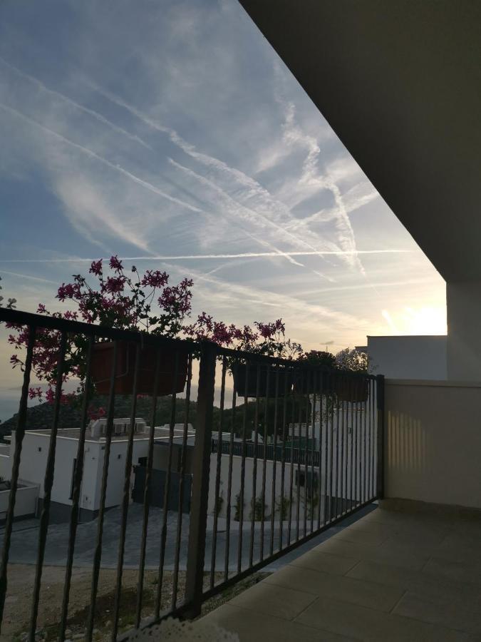 Sunrise Apartment Makarska Esterno foto