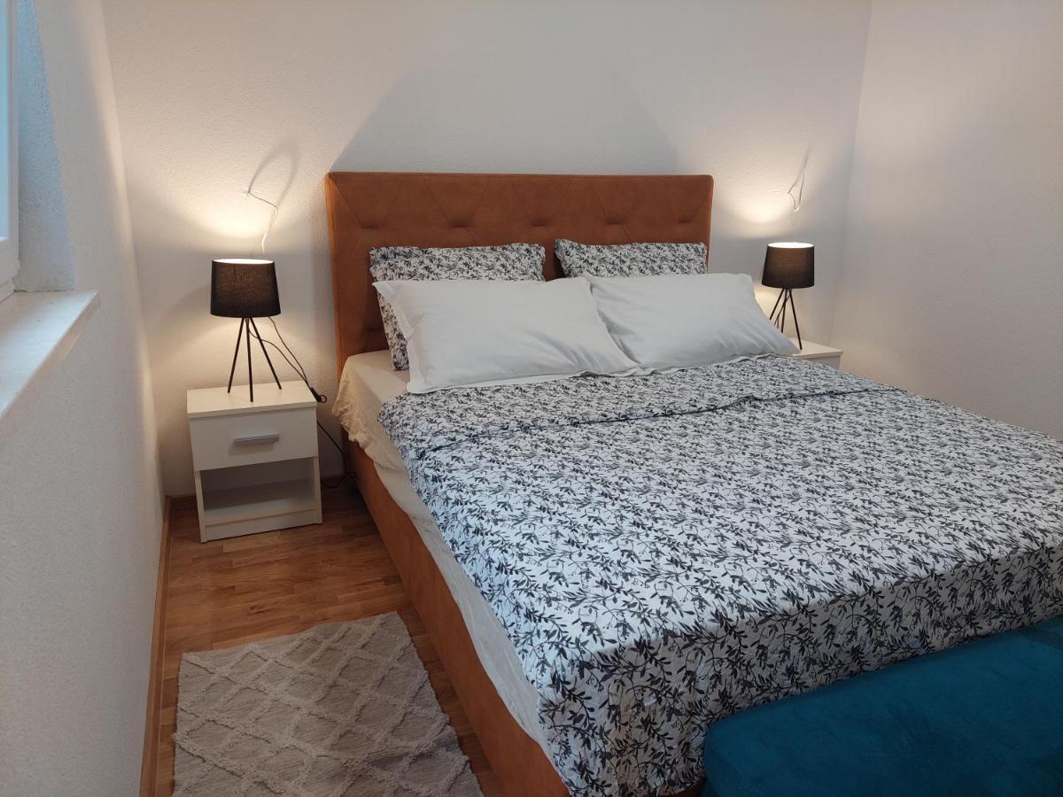 Sunrise Apartment Makarska Esterno foto